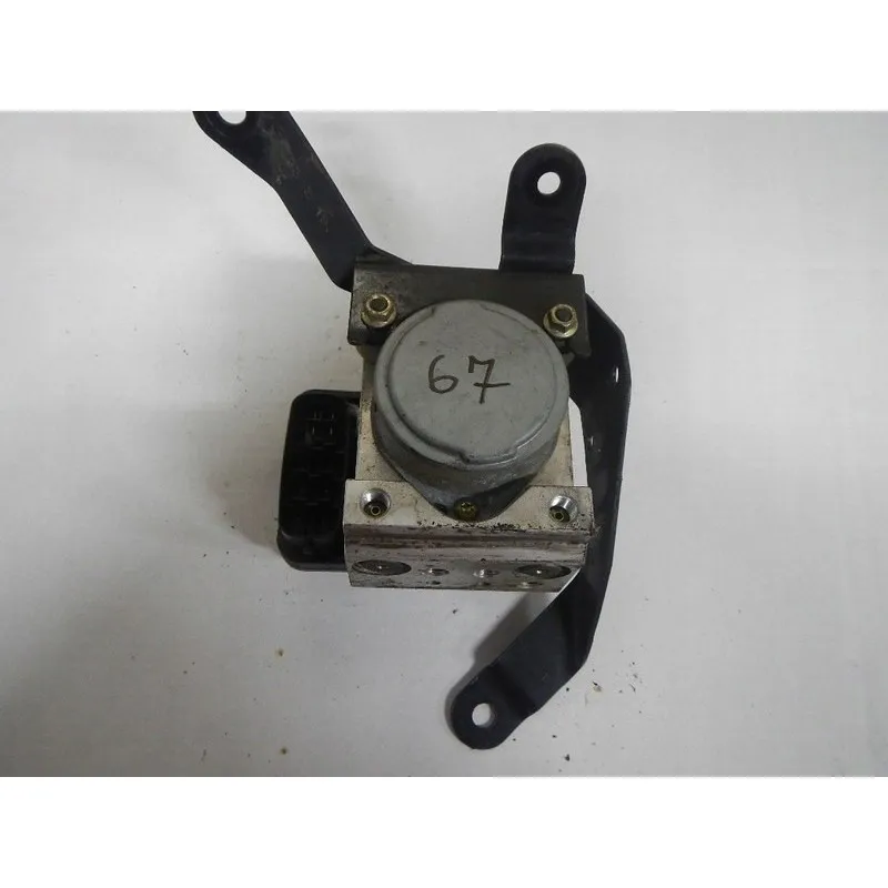 Čerpadlo ABS Toyota Tacoma 03-04 135110-19360