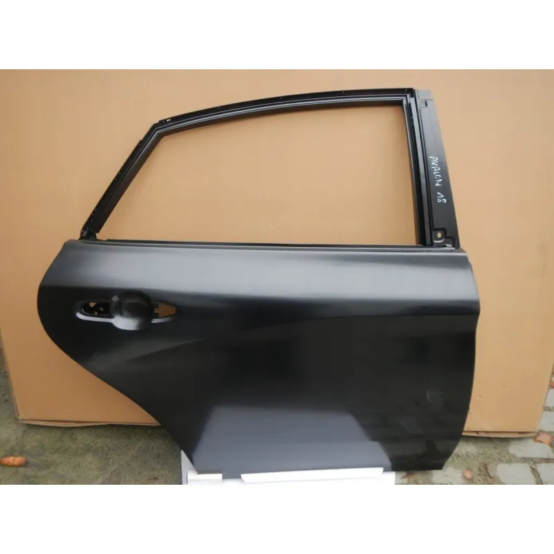 Pravé zadní dveře Toyota Avalon 2018 2019 2021