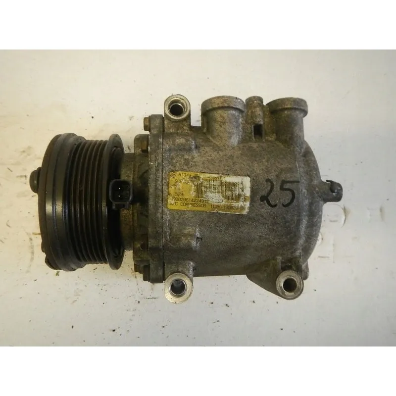 Kompresor klimatizace Ford Explorer 1L2H19D629AG