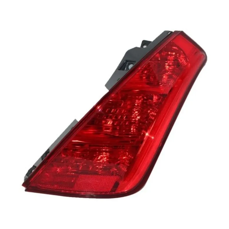 Pravá lampa pro Nissan Murano Z50, verze USA, 2002-2006