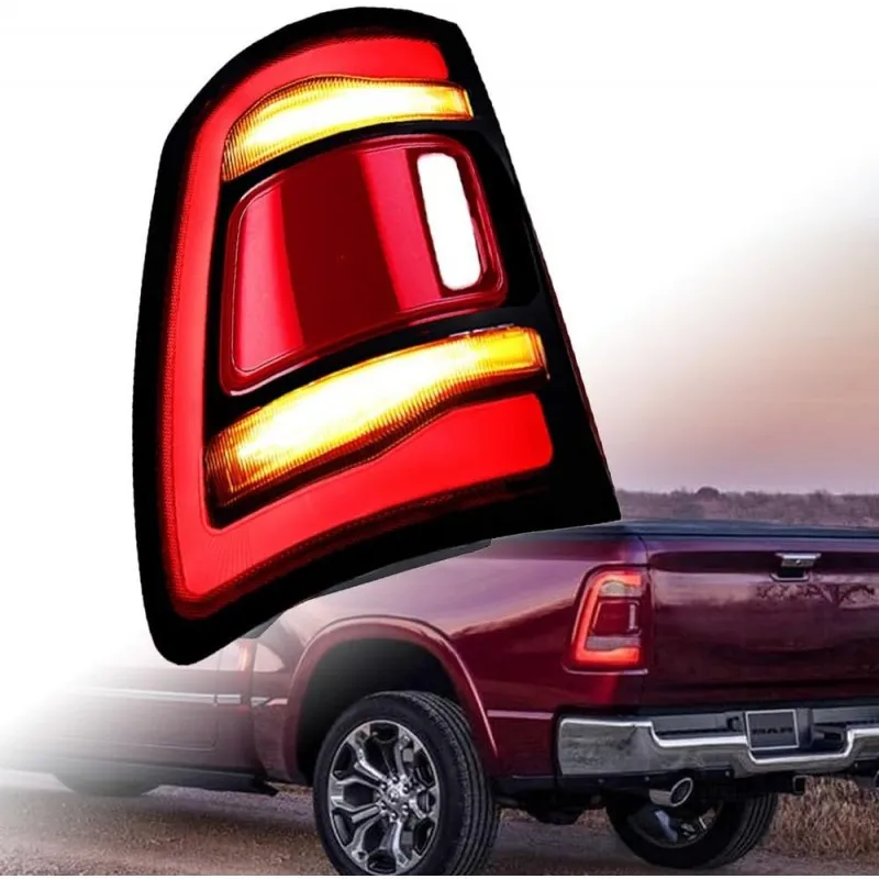 DODGE RAM 1500 2019-24, levé zadní LED světlo v červeném provedení pro BSM (sledování mrtvého úhlu)