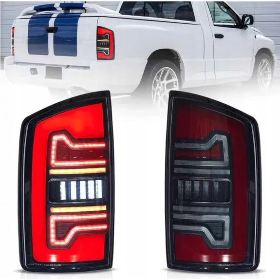 Dodge Ram 2002-2006, sada zadních LED světel, evropské provedení, žlutý směrový ukazatel, kouřová